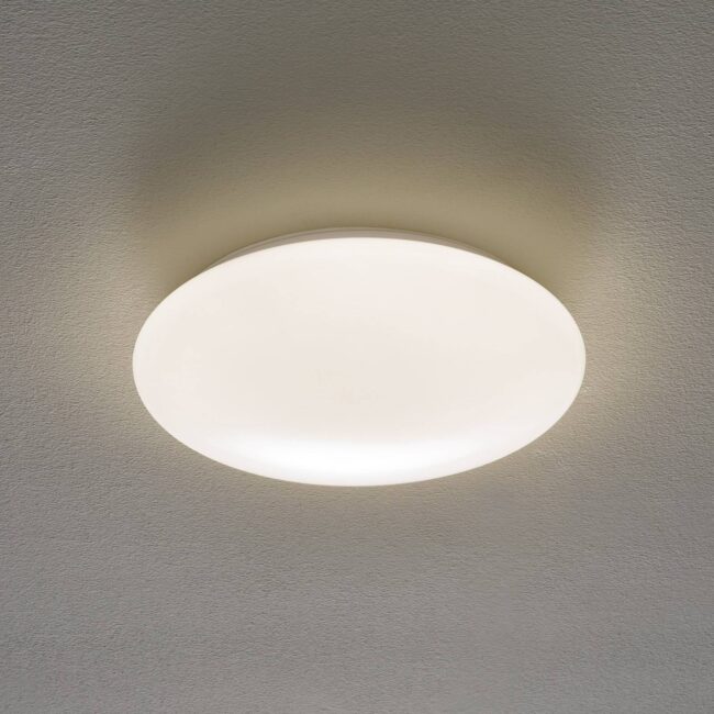 Stropné LED svietidlo Porz IP44 HF snímač